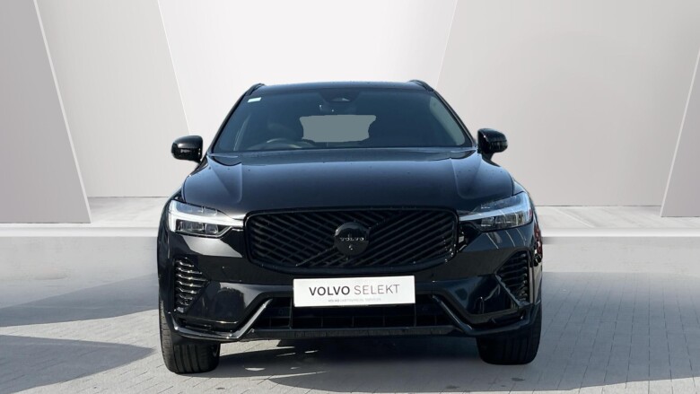 Volvo XC60 2.0 B5P Plus Black Edition 5dr AWD Geartronic Petrol Estate